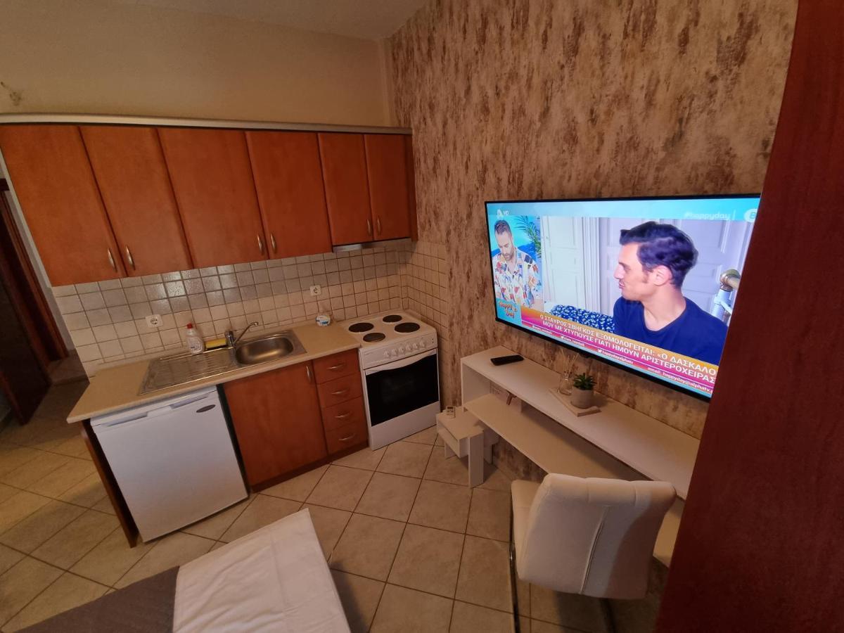 Premium Suites Ofrínion Esterno foto
