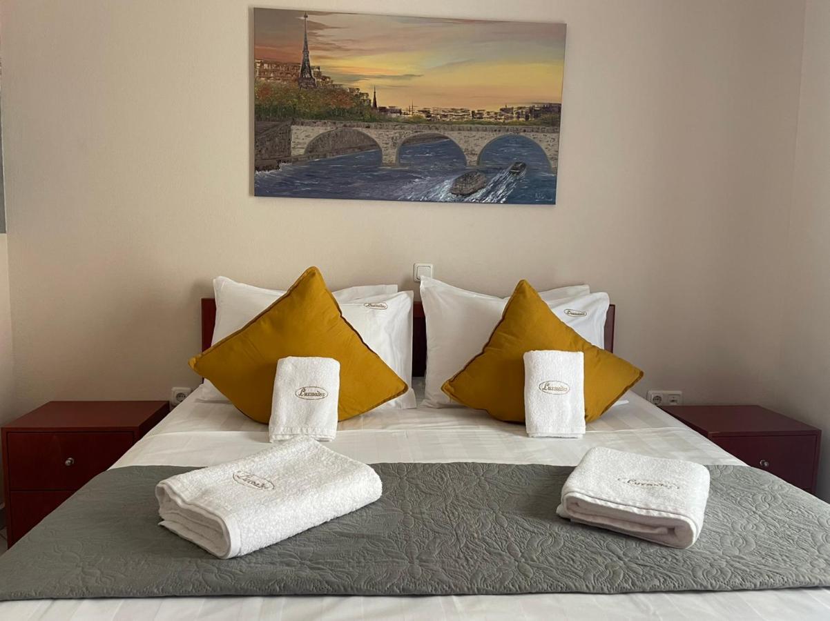 Premium Suites Ofrínion Esterno foto