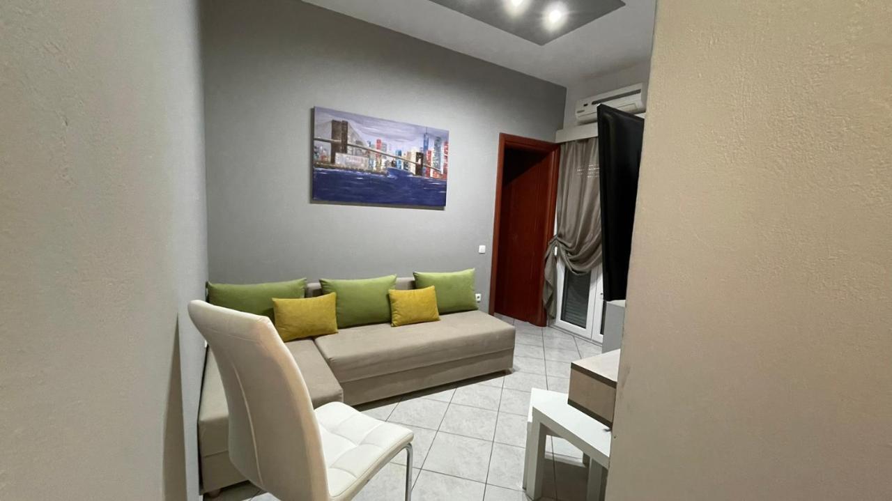 Premium Suites Ofrínion Esterno foto