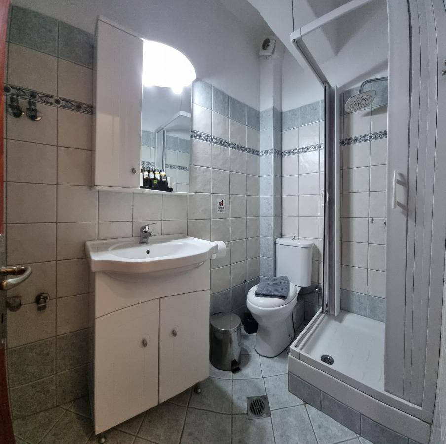 Premium Suites Ofrínion Esterno foto
